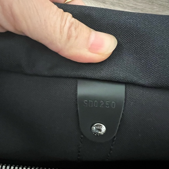 Authentic Louis Vuitton keepall 45 - Picture 2 of 7